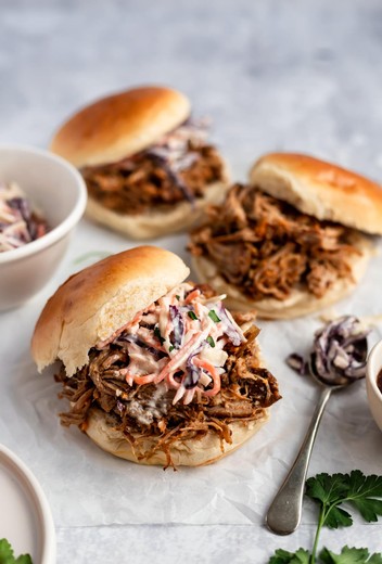 Mrs. Winemaker's Pulled Pork Sandwiches